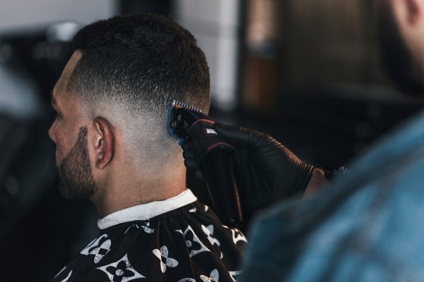 Embrace Freedom and Flexibility: Why Barbers Should Switch to Cordless Clippers