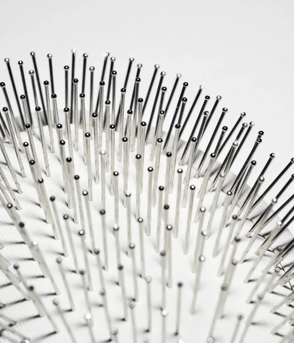 Arachne RootRefresh Deep-Cleanse Antibacterial Hairbrush w/ Metal Pins