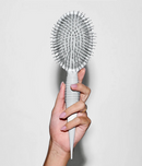 Arachne RootRenew Scalp Therapy Charcoal-Detox HairBrush