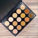 Crown PRO 15 Color Creme Foundation/Contour Palette (FND02)