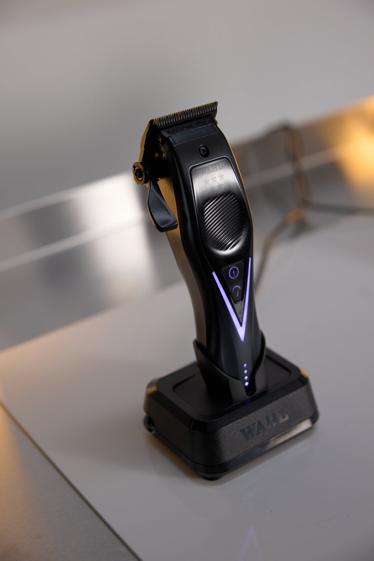 Wahl Professional Vapor Switch Cordless Clipper