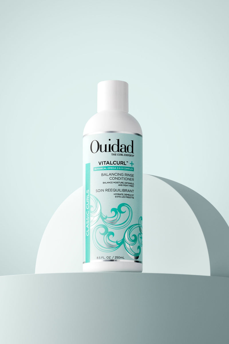 Ouidad VitaCurl Plus Balancing Rinse Conditioner for Classic Curls (250ml/8.5oz)