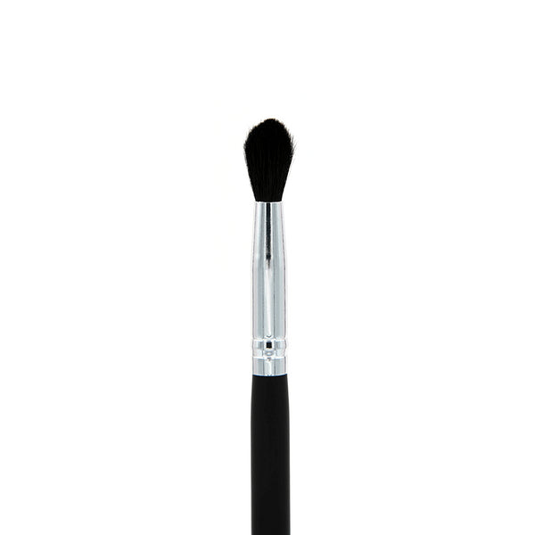 Crown Studio Series - Blending Crease Brush (C330)